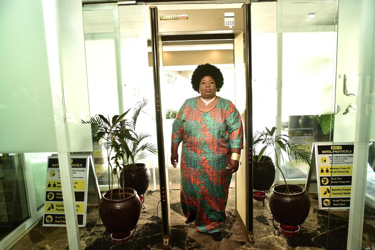 Golden Tulip Ibadan Hotel ภายนอก รูปภาพ